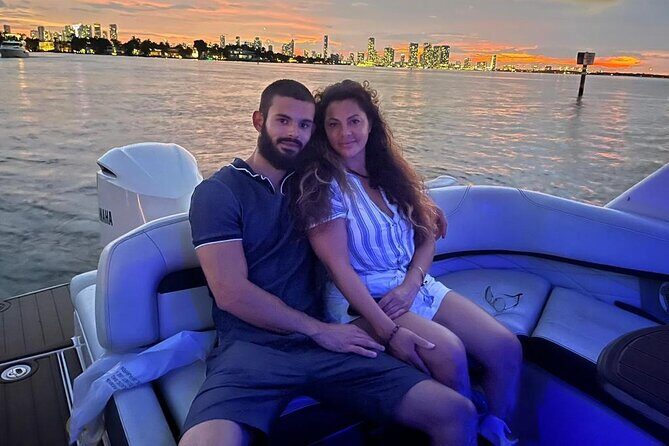 Private 2-Hour Miami Boat Tour - Key Points