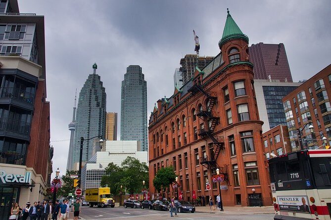 Private 3-hour walking tour of Toronto with licensed tour guide - What to Expect During Your Tour