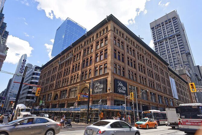 Private 3-hour walking tour of Toronto with licensed tour guide - Who Should Consider This Tour?