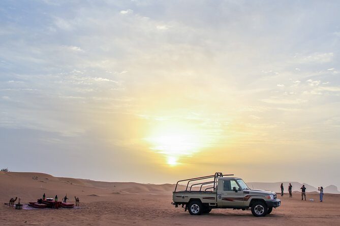 Private 4x4 Sunrise and Wildlife Experience in the Desert - FAQ