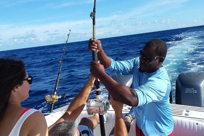 Private 6hr Deep Sea Fishing Charter on "Angler Management" - An In-Depth Look at the "Angler Management" Experience