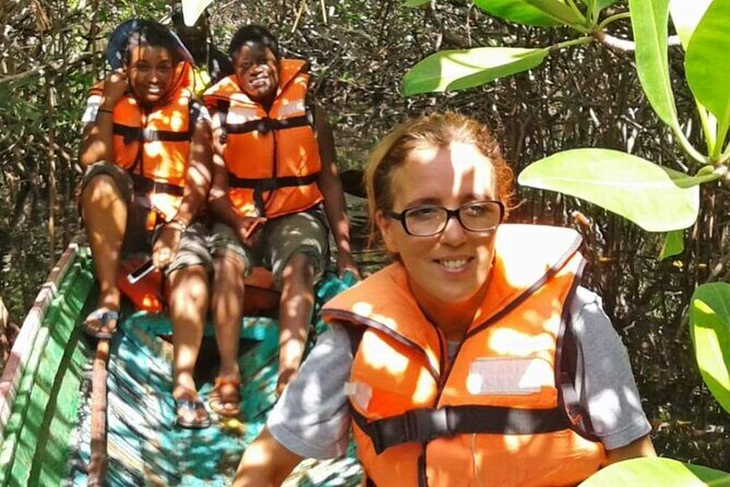 Private 8 days Tour in Dakar Saloum Delta and Casamance - Key Points