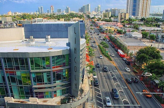 Private 8-hour City Tour of Miami with private driver/guide with hotel pick up - The Sum Up