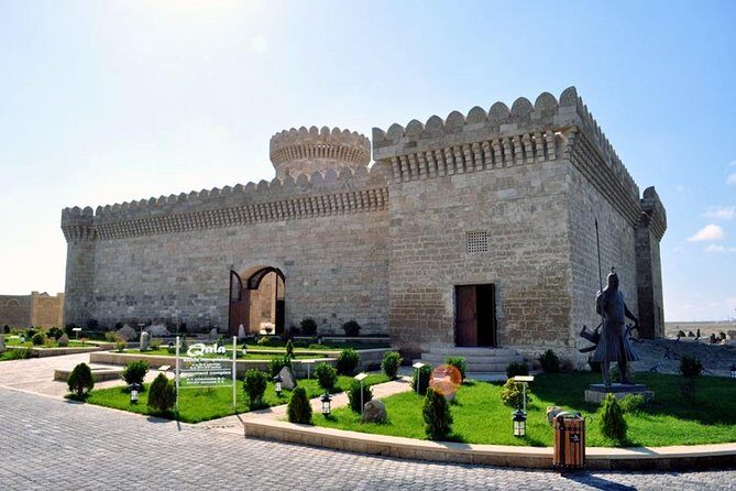 Private Absheron Peninsula Atesgah Temple & Fire Mountain - Who Should Consider This Tour?