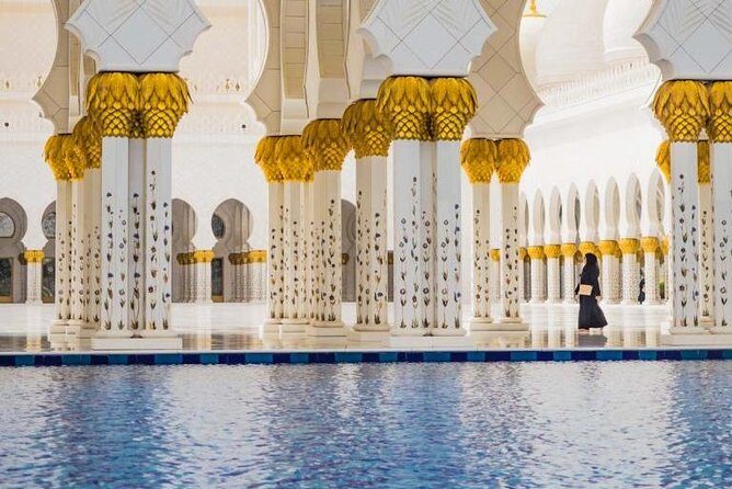 Private Abu Dhabi City Tour with Ferrari World Including Transfer - The Highlight: Ferrari World Yas Island