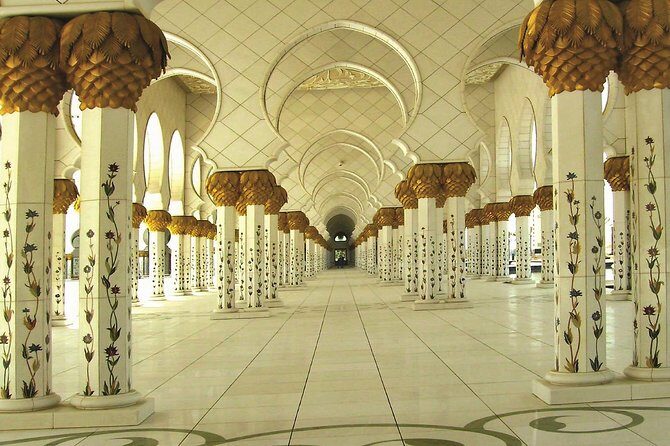 Private Abu Dhabi City Tour with Mosque - The Experience: What You Can Expect