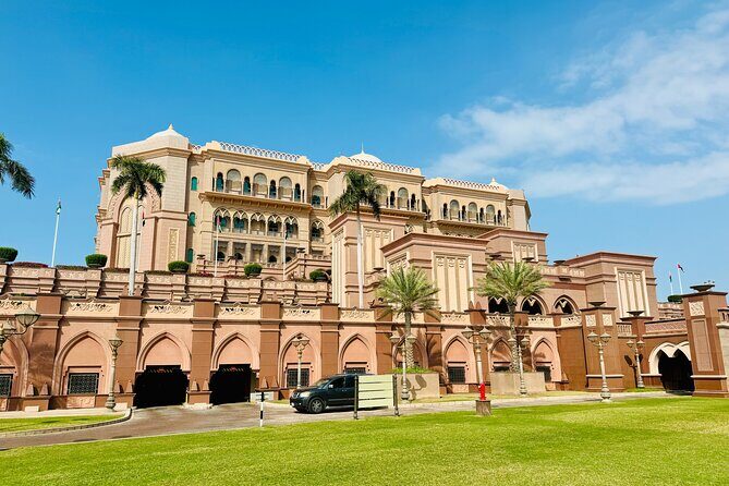 Private Abudhabi City Tour from Dubai - FAQ