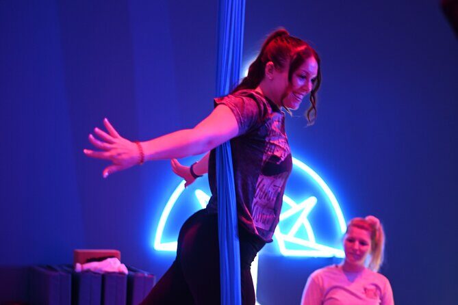 Private Aerial Party For Up To 15 People at soFly Social ATX - The Details That Make This Aerial Party Special