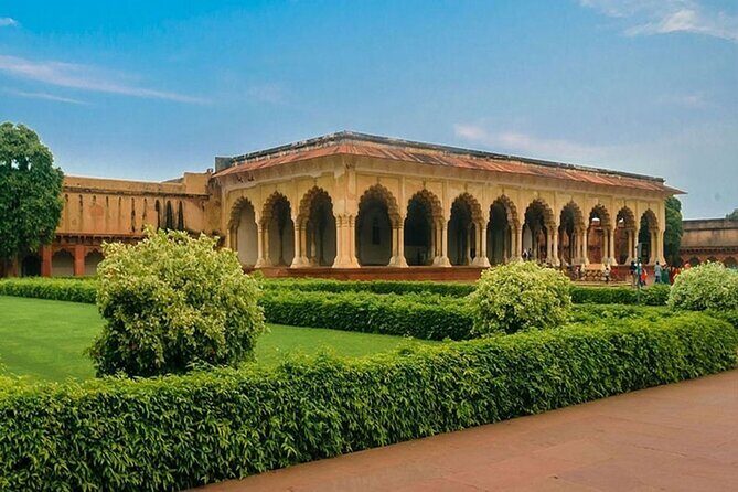 Private Agra Local Sightseeing Tour with Sunrise view of Tajmahal - Who Should Consider This Tour?