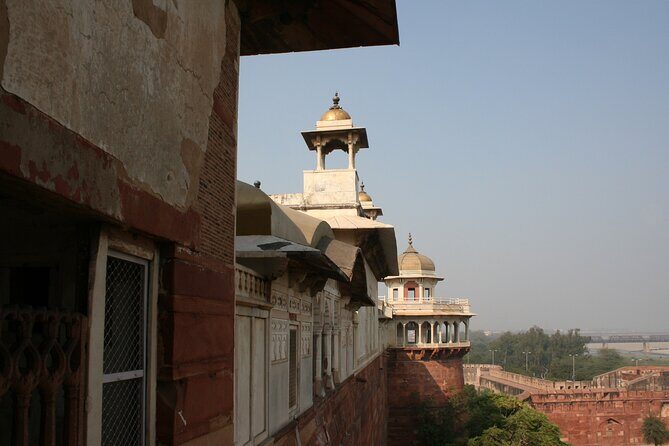 Private Agra Local Sightseeing Tour with Sunrise view of Tajmahal - The Sum Up