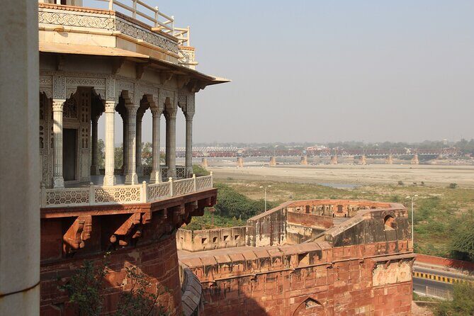 Private Agra Local Sightseeing Tour with Sunrise view of Tajmahal - FAQ