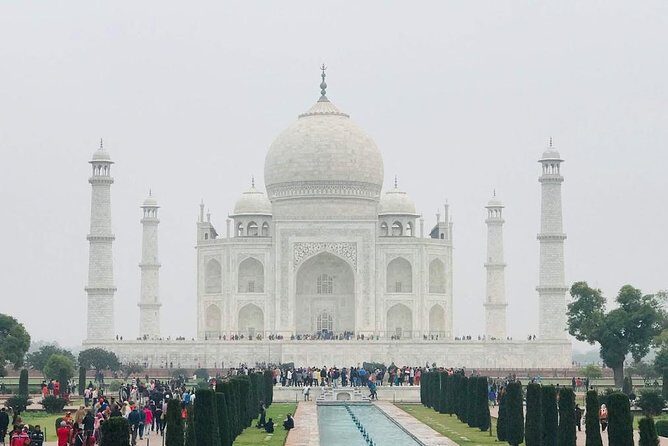 Private Agra Taj Mahal Tour From Delhi By Car - FAQs