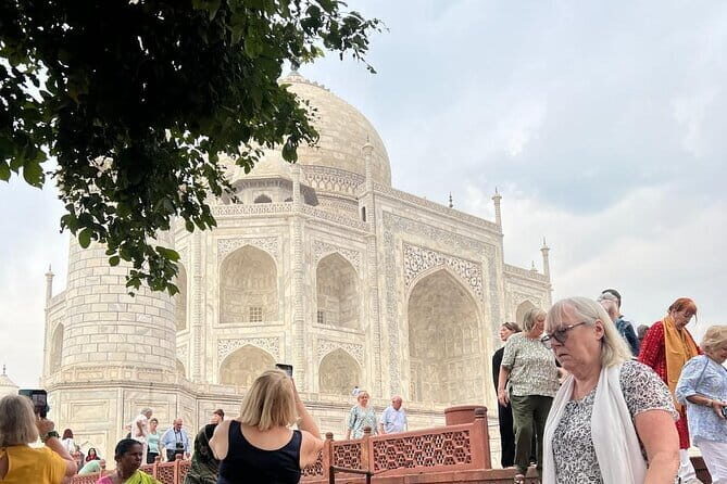 Private Agra Tour to TajMahal from Delhi by Car - How the Cost Reflects the Experience