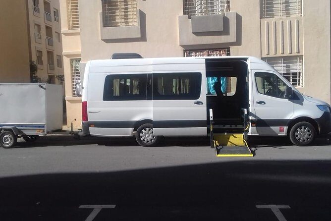 Private Airport pick up/drop off in Casablanca/Best price&cars - Meeting Points and Flexibility