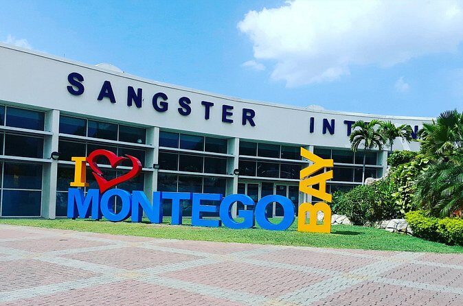 Private Airport Transfer Montego Bay and Negril - Authenticity and Local Charm