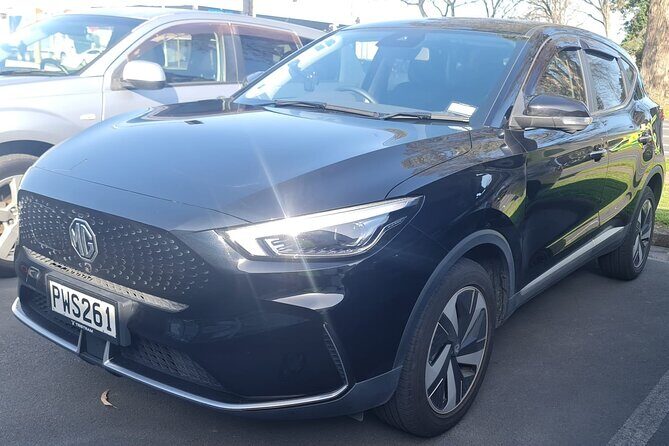 Private Airport Transfer Service Vice Versa in Wellington by SUV - Context and Value
