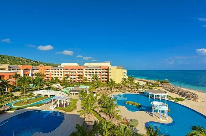 Private Airport Transfer to Iberostar Rose Hall Resort - Review Highlights from Travelers