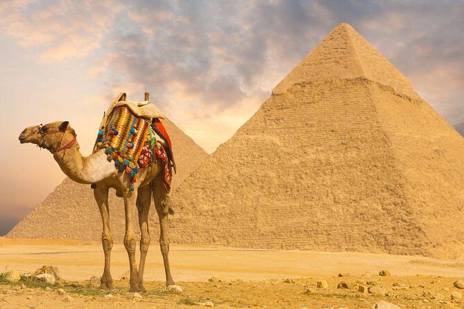 Private All inclusive Giza pyramids Sphinx, Camel, Guide, Lunch - Key Points