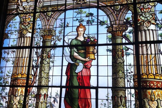 Private and Guided Tour to Chapultepec Castle with Transportation - Introduction