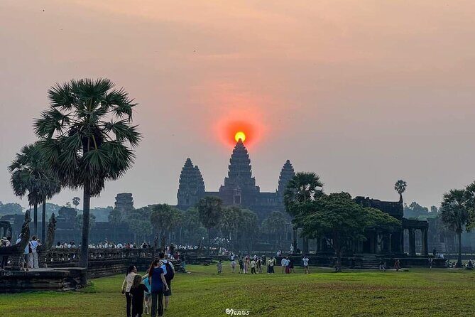 Private Angkor Sunrise Guided Tour - The Practical Side