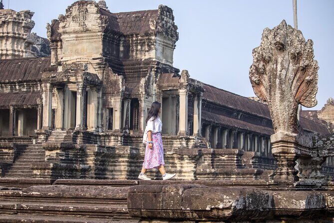 Private Angkor Tour With Local Guide & Inclusive Lunch - Optional Extras and Practicalities