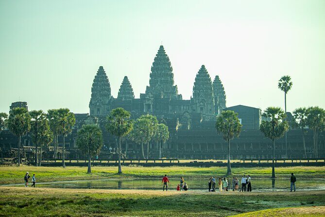 Private Angkor Tour With Local Guide & Inclusive Lunch - Authenticity and Value