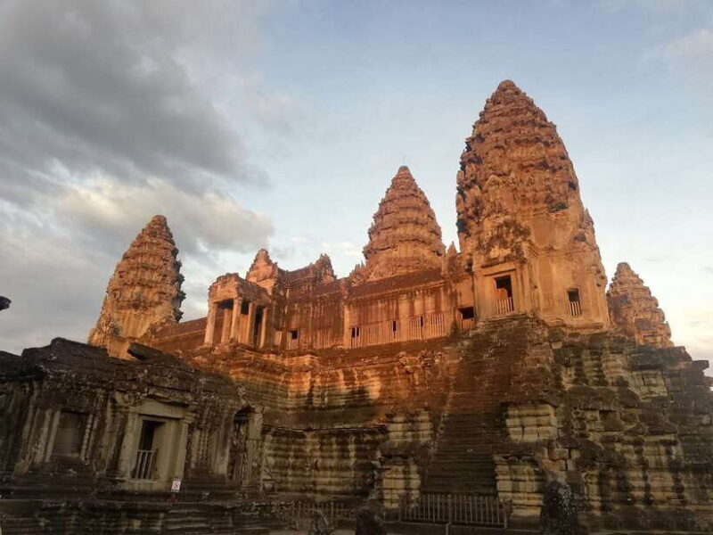 Private Angkor Wat Temple Tour - Who Should Consider This Tour?