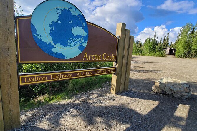 Private Arctic Circle Expedition from Fairbanks - An Introduction to the Experience