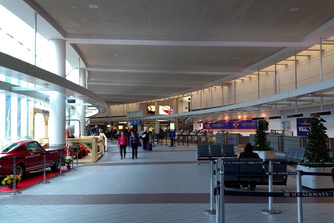 Private arrival OR departure transfer in Boston (hotel OR airport pick-up) - Why Choose a Private Transfer in Boston?
