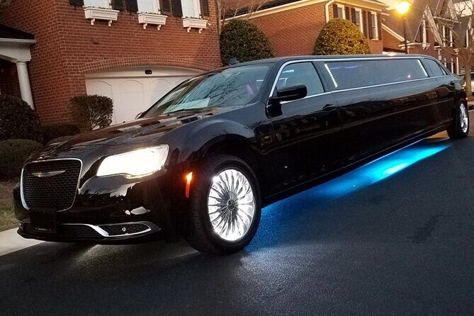 Private Arrival Transfer: From LAS Airport by SUV or Luxury Limo - An Elegant Welcome to Las Vegas