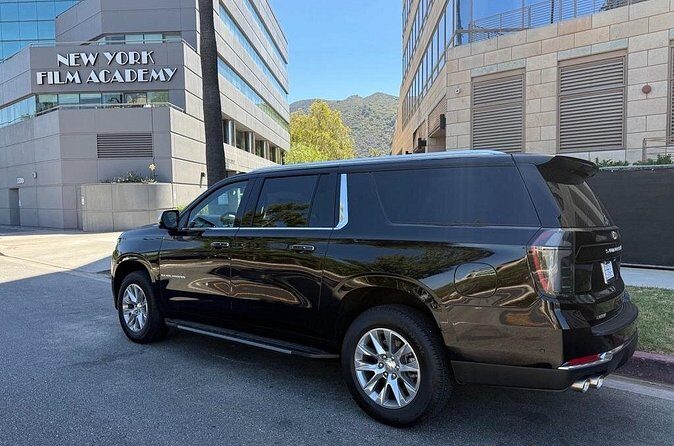 Private Arrival Transfer from LAX to Los Angeles Area - Who Would Benefit Most?