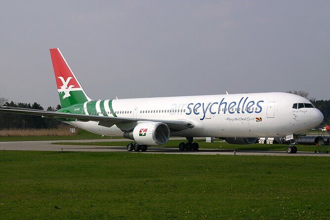 Private ARRIVAL Transfer from Seychelles Airport to any Hotels in Mahe - The Details of Your Seychelles Arrival Transfer