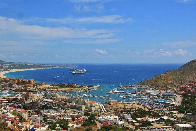 Private Arrival Transfer from SJD airport to San Jose del Cabo or Cabo San Lucas - The Vehicle and Comfort