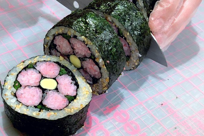 Private Art Sushi Roll Class in Kyoto - Key Points