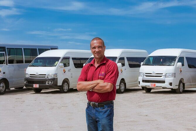 Private Aruba roundtrip airport transfer - Key Points