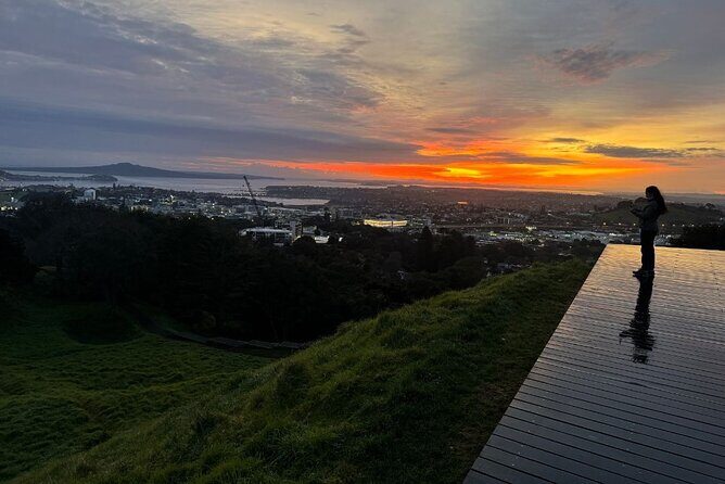 Private Auckland Sunrise Tour: Mount Eden Summit & Morning Views - Key Points