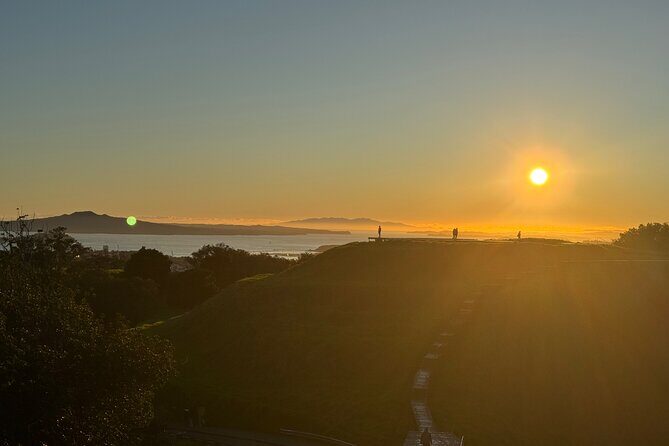 Private Auckland Sunrise Tour: Mount Eden Summit & Morning Views - Overall Value and Experience