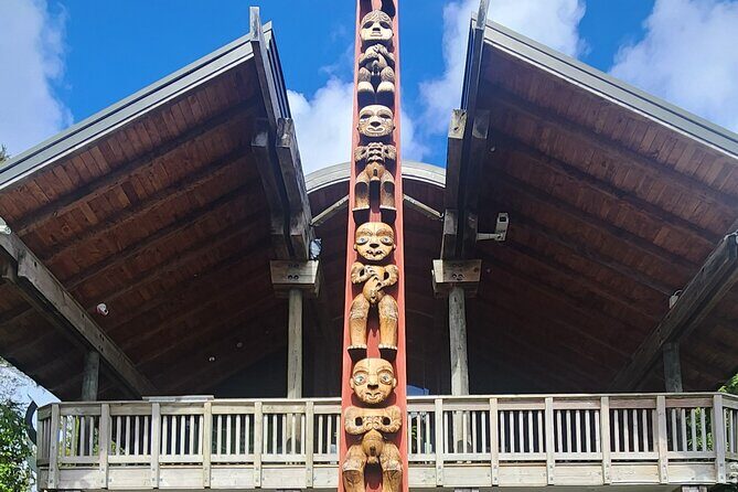 Private Auckland West Coast Tour Piha Beach and Karekare Falls - FAQs