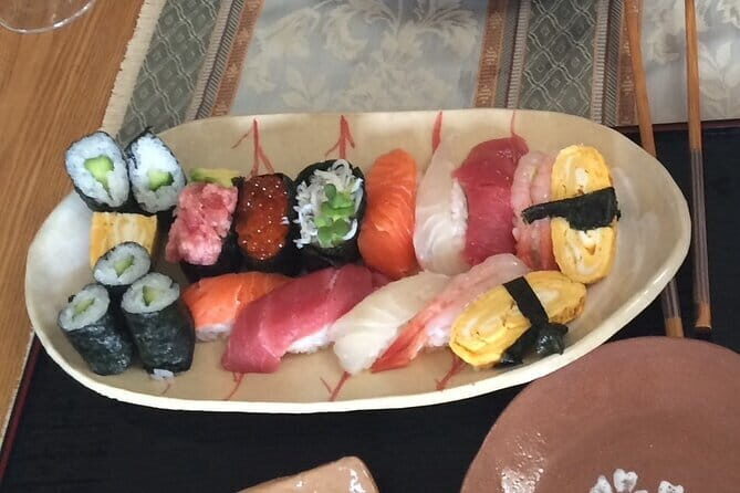 Private Authentic Sushi Cooking Class in Tokyo with Hiroko - Who Should Book This Tour?