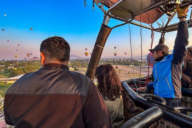 Private Balloon Flight Over Teotihuacan with Optional Transfer - The Rise: Gentle Ascent into the Sky