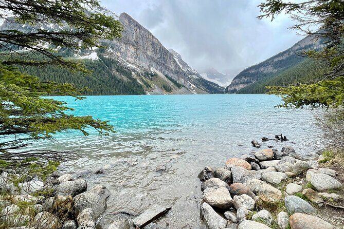 Private Banff and Yoho National Park Tour with Moraine Lake - Emerald Lake