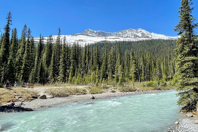 Private Banff and Yoho National Park Tour with Moraine Lake - Banff Avenue