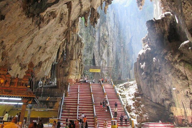 Private Batu Caves, National Mosque & Religious Tour with Lunch - The Sum Up