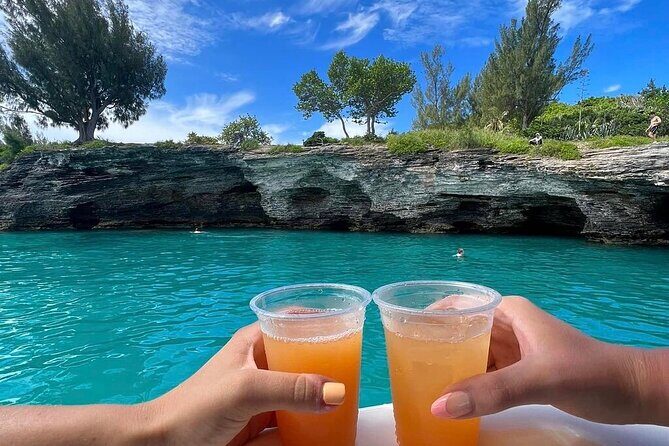 Private Bermuda Boat Charter Cliff Jumping, Islands & Sightseeing - An In-Depth Look at the Experience