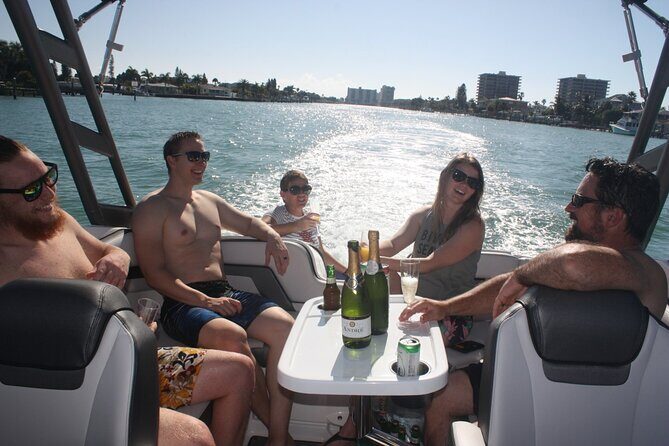 Private Boat: Island Cruise and Dolphins - Who Is This Experience Best For?