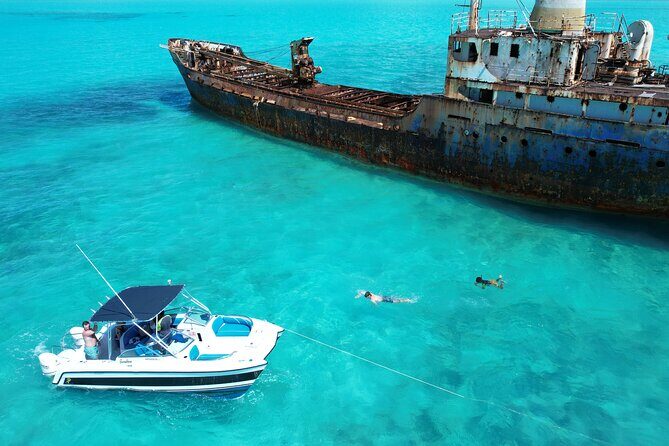 Private Boat Island Hopping & Snorkeling in Turks & Caicos 4Hrs - Key Points