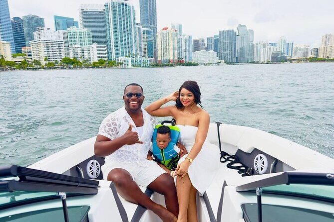 Private Boat Ride in Miami with Experienced Captain and Champagne - Why Choose a Private Boat Ride in Miami?