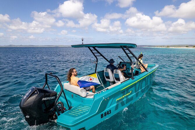 Private boat tour with fun tube - The Sum Up