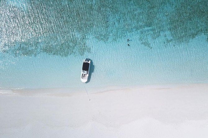 Private Boat Tours to outer islands, snacks drinks- snorkel- cruise! - Introduction