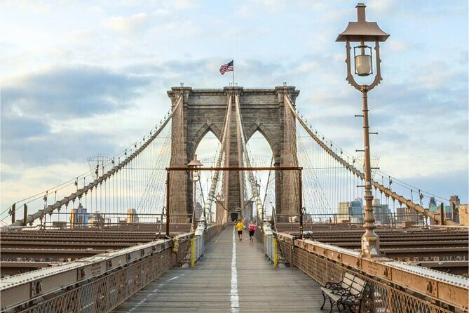 Private Brooklyn Bridge Tour with a Local - Key Points